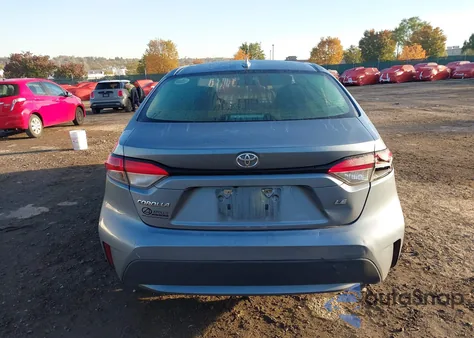 2020 Toyota Corolla Le z USA, uszkodzony, nr VIN 5YFEPRAE2LP076054